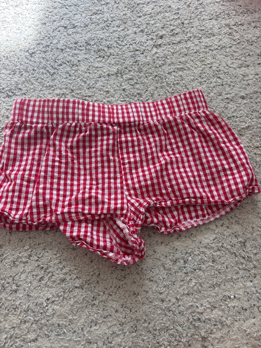 Edikted Gigham shorts